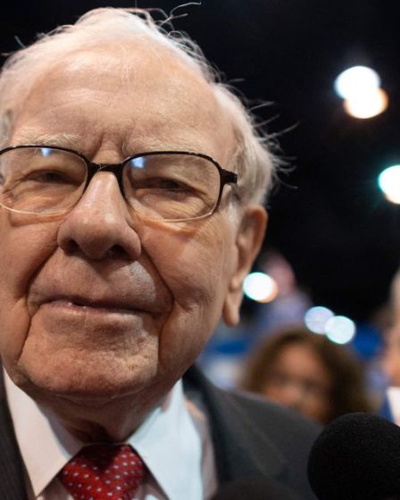 Warren Buffett dit que c'est la "plus grosse erreur" que les gens commettent avec leur argent (et psst : cela a à voir avec l'épargne) 88 Warren Buffett dit que c'est la "plus grosse erreur" que les gens commettent avec leur argent (et psst : cela a à voir avec l'épargne) - 87