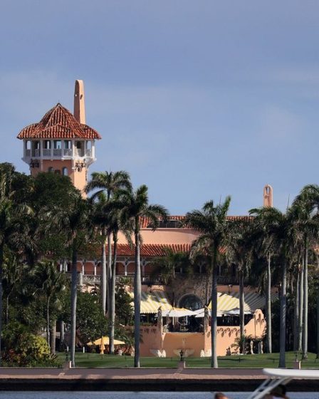 Documents top-secrets, info 're: the President of France' et une subvention de clémence Roger Stone: Ce que le FBI a pris à Mar-a-Lago de Trump 42 Documents top-secrets, info 're: the President of France' et une subvention de clémence Roger Stone: Ce que le FBI a pris à Mar-a-Lago de Trump - 41