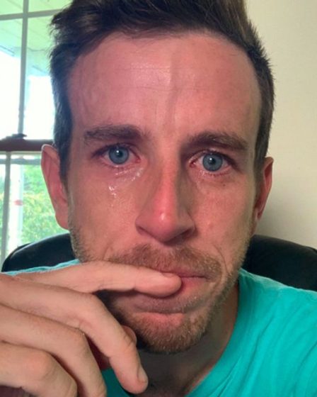 Le «PDG qui pleure» dit que son message viral pourrait en fait l'aider à réembaucher des employés 18 Le «PDG qui pleure» dit que son message viral pourrait en fait l'aider à réembaucher des employés - 17