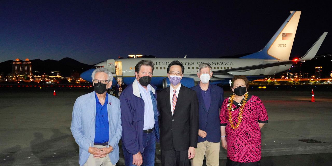 Une délégation du Congrès américain rencontre le dirigeant de Taïwan au milieu de la colère de la Chine 2 Une délégation du Congrès américain rencontre le dirigeant de Taïwan au milieu de la colère de la Chine - 1