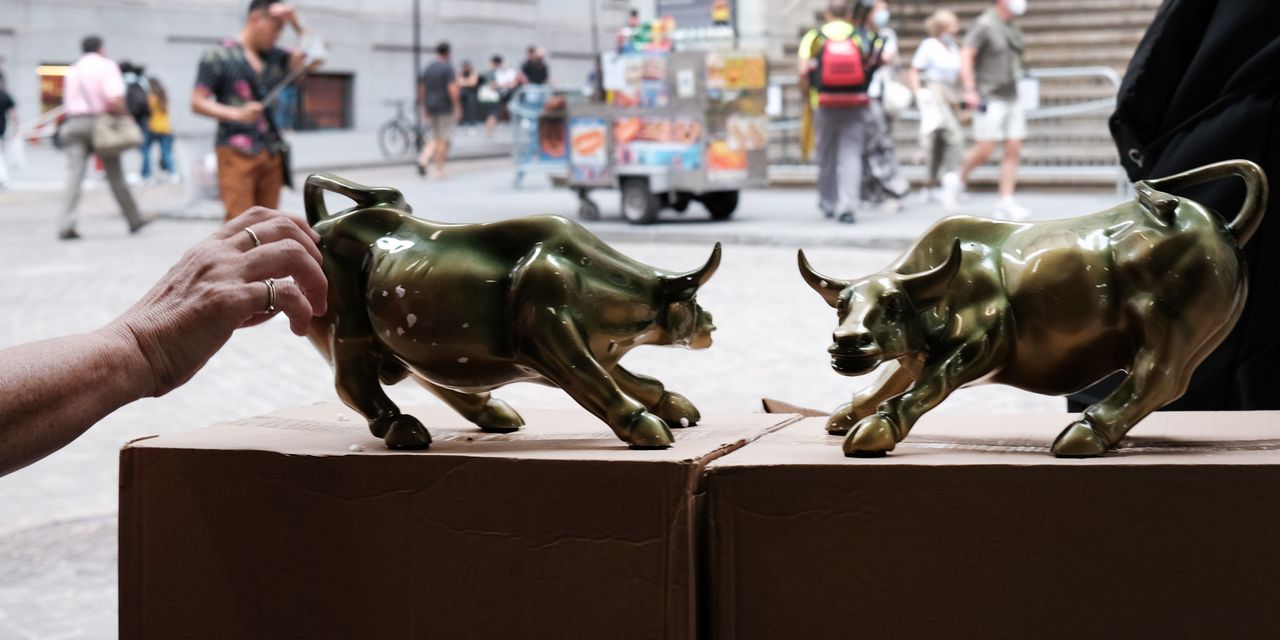 Dow dépasse les 34 000 pour la première fois depuis mai alors que les détaillants mènent le rallye des actions 2 Dow dépasse les 34 000 pour la première fois depuis mai alors que les détaillants mènent le rallye des actions - 1