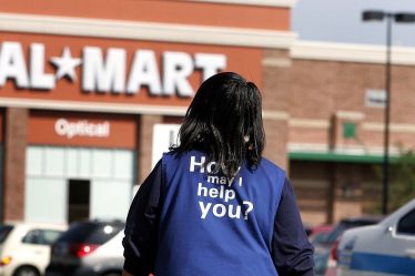 Les actions de Walmart bondissent après que les bénéfices aient tiré un classique "battre le guide" - 7