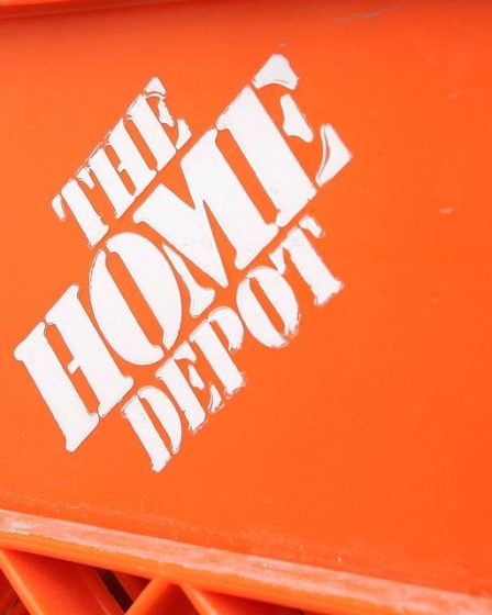 Les actions de Home Depot grimpent vers un sommet de 5 mois alors que les clients «incroyablement résilients» et l'inflation stimulent les ventes au-dessus des attentes - 23