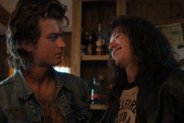 Regardez ces nouveaux Stranger Things bêtisiers de la saison 4 et essayez de ne pas rire - 9