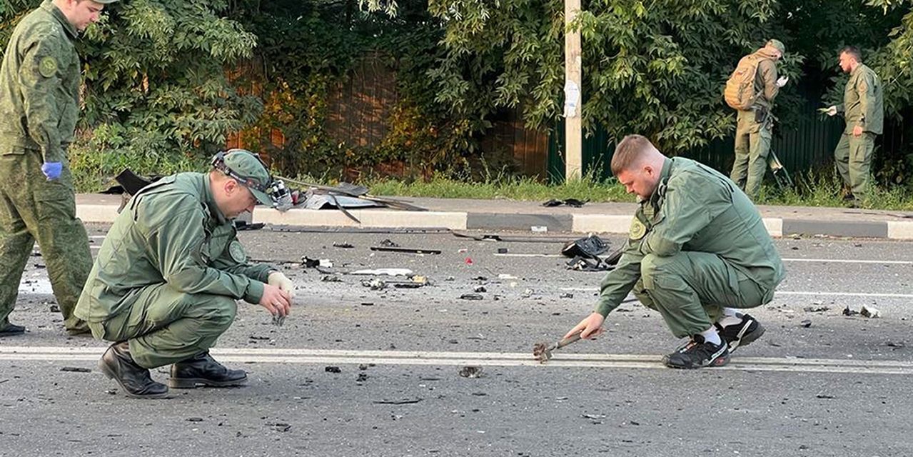 Une explosion de voiture tue la fille d'un Russe connu sous le nom de "cerveau de Poutine" 2 Une explosion de voiture tue la fille d'un Russe connu sous le nom de "cerveau de Poutine" - 1