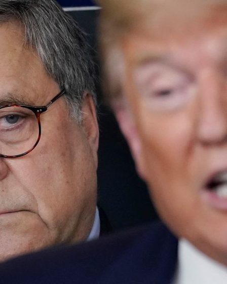 Une note de service du DOJ récemment révélée a jeté les bases de la conclusion du procureur général de l'époque, Barr, selon laquelle Trump n'avait pas entravé la justice 32 Une note de service du DOJ récemment révélée a jeté les bases de la conclusion du procureur général de l'époque, Barr, selon laquelle Trump n'avait pas entravé la justice - 31