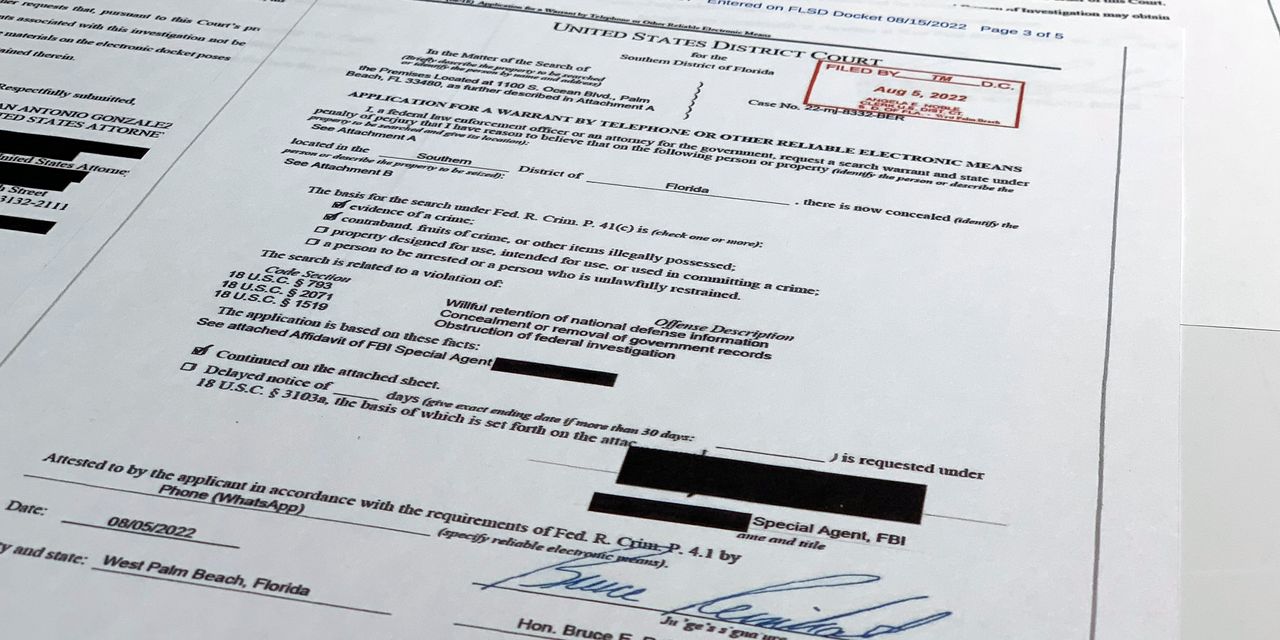 Un juge fédéral de Floride signale son "intention préliminaire" de nommer un maître spécial dans l'affaire Trump Records 2 Un juge fédéral de Floride signale son "intention préliminaire" de nommer un maître spécial dans l'affaire Trump Records - 1