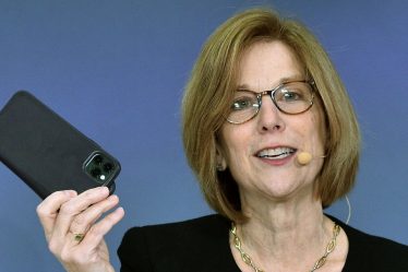 La responsable de la confidentialité d'Apple, Jane Horvath, démissionnerait - 7
