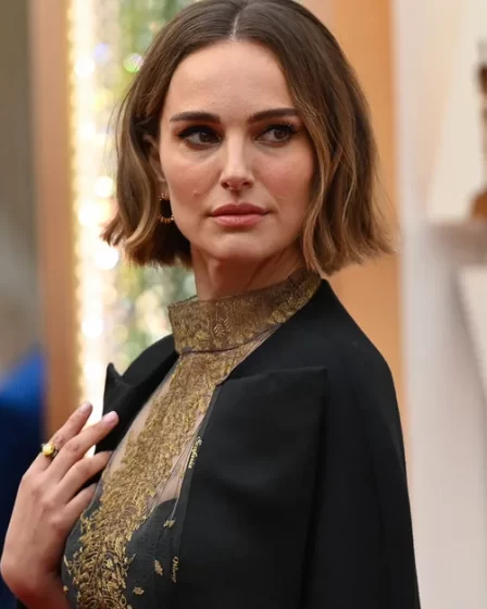 La nouvelle série de Natalie Portman a dû arrêter d'enregistrer après avoir reçu des menaces 77 La nouvelle série de Natalie Portman a dû arrêter d'enregistrer après avoir reçu des menaces - 76