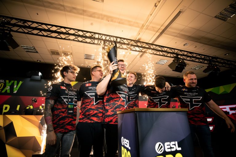 ESL Pro League saison 16 : scores, classements, calendrier 2 ESL Pro League saison 16 : scores, classements, calendrier - 1