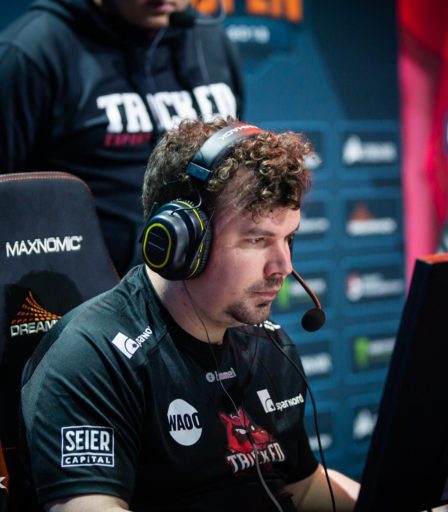 Astralis n'aurait "aucune hésitation" à offrir à HUNDEN un rôle d'analyste après l'expiration de l'interdiction 74 Astralis n'aurait "aucune hésitation" à offrir à HUNDEN un rôle d'analyste après l'expiration de l'interdiction - 73
