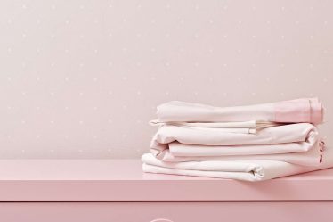 Voici à quelle fréquence vous devriez vraiment nettoyer vos draps - 18