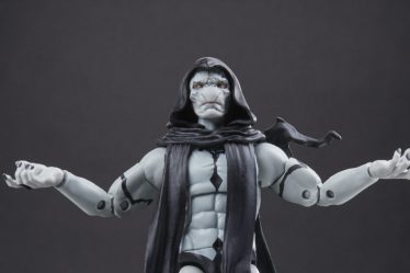 Hasbro révèle l'incroyable figurine Gorr the God Butcher Marvel Legends - 8