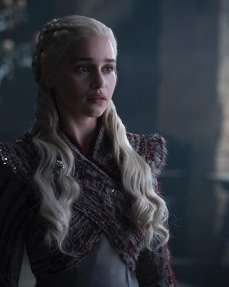 La dirigeante de la télévision insulte Emilia Clarke dans un discours à House of the Dragon première 113 La dirigeante de la télévision insulte Emilia Clarke dans un discours à House of the Dragon première - 112