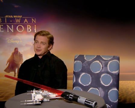 Obi-Wan Kenobi : Hayden Christensen joue avec LEGO dans une interview amusante avec un enfant 6 Obi-Wan Kenobi : Hayden Christensen joue avec LEGO dans une interview amusante avec un enfant - 5
