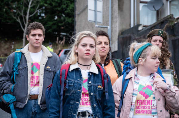 Derry Girls saison 3 - Outer Banks saison 3