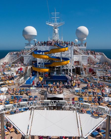 Combien de personnes sur un bateau de croisière ? - 37