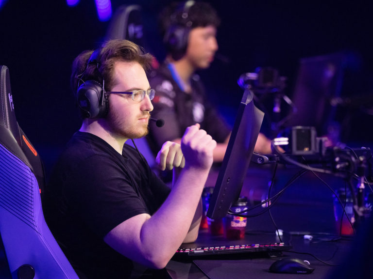 Qui est El Diablo dans VALORANT ? Explication du surnom d'OpTic yay 2 Qui est El Diablo dans VALORANT ? Explication du surnom d'OpTic yay - 1