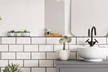 12 idées brillantes de rangement pour petite salle de bain - 11