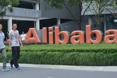 L'action d'Alibaba monte en flèche après que l'entreprise a battu ses bénéfices, selon une amélioration des affaires en juin - 9