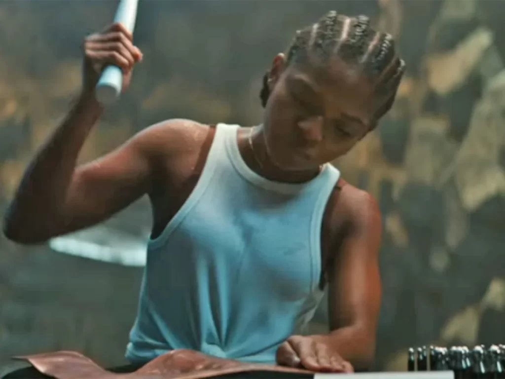 Dominique Thorne dans le rôle de Riri Williams dans Black Panther 2 Dominique Thorne dans le rôle de Riri Williams dans Black Panther 2