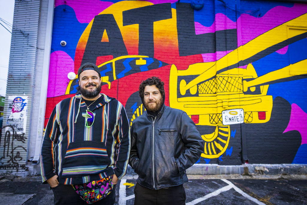 101 endroits où faire la fête avant de mourir - Adam Pally + Jon Gabrus