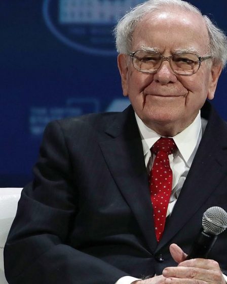 Ces fonds quantitatifs ont versé près d'un milliard de dollars dans Berkshire Hathaway de Warren Buffett au dernier trimestre 66 Ces fonds quantitatifs ont versé près d'un milliard de dollars dans Berkshire Hathaway de Warren Buffett au dernier trimestre - 65