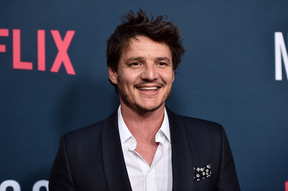 Pedro Pascal connaît son chemin autour d'une scène de mort : "Je meurs beaucoup" 2 Pedro Pascal connaît son chemin autour d'une scène de mort : "Je meurs beaucoup" - 1