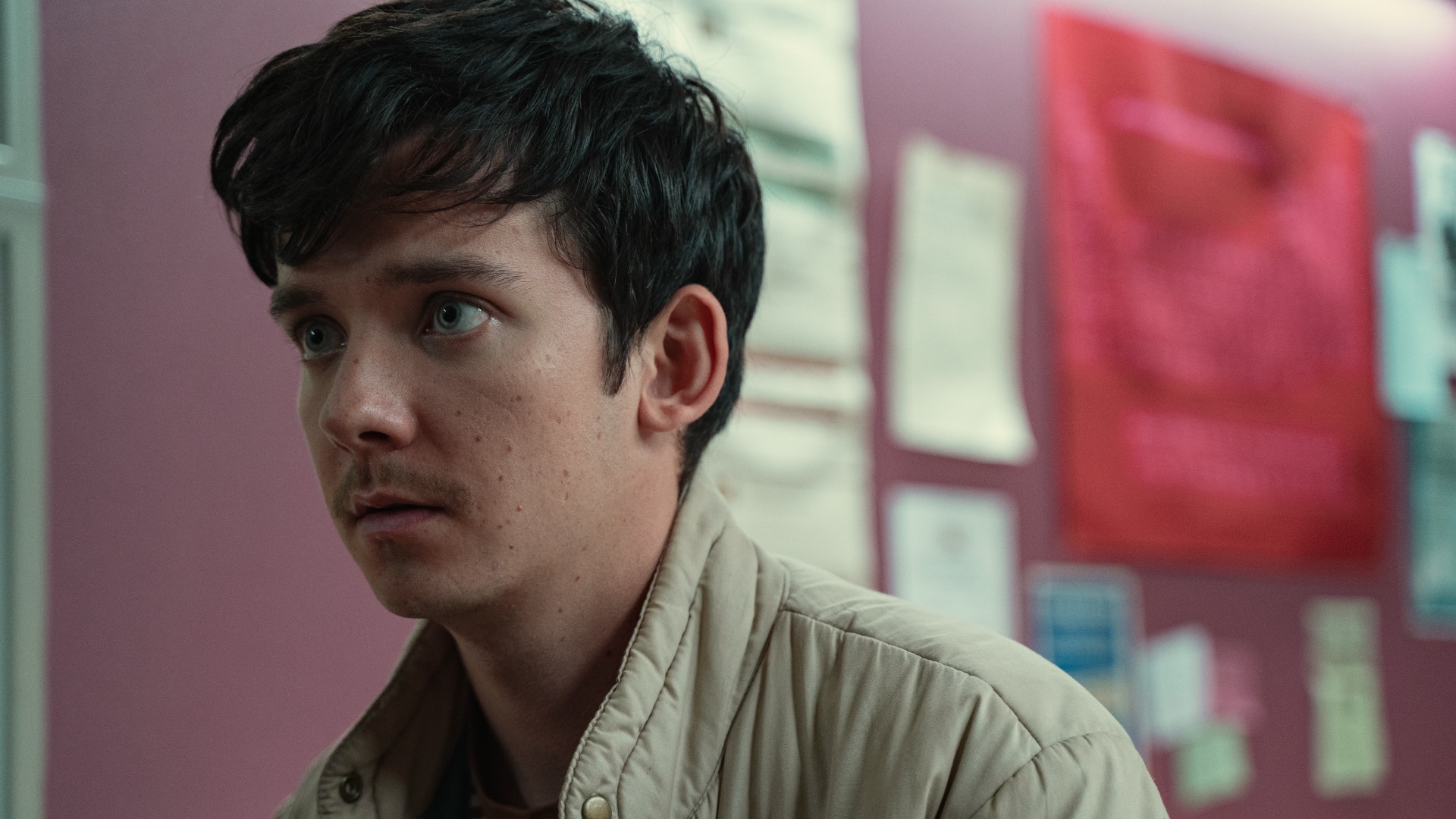 Sex Education saison 4 : Tout ce que l'on sait sur le retour de la série Netflix 4 Asa Butterfield dans Sex Education saison 3