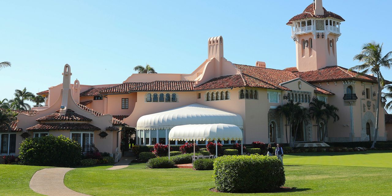 Le ministère de la Justice et l'équipe juridique de Trump proposent des noms pour remplir le rôle de maître spécial dans l'affaire des documents de Mar-a-Lago 2 Le ministère de la Justice et l'équipe juridique de Trump proposent des noms pour remplir le rôle de maître spécial dans l'affaire des documents de Mar-a-Lago - 1