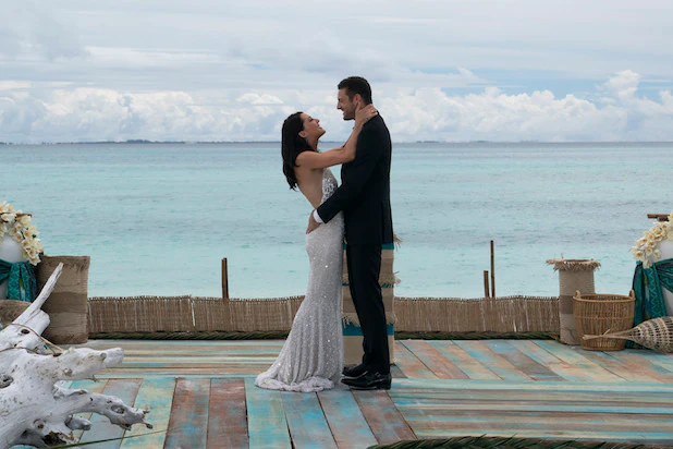 BECCA KUFRIN, GARRETT Bachelorette