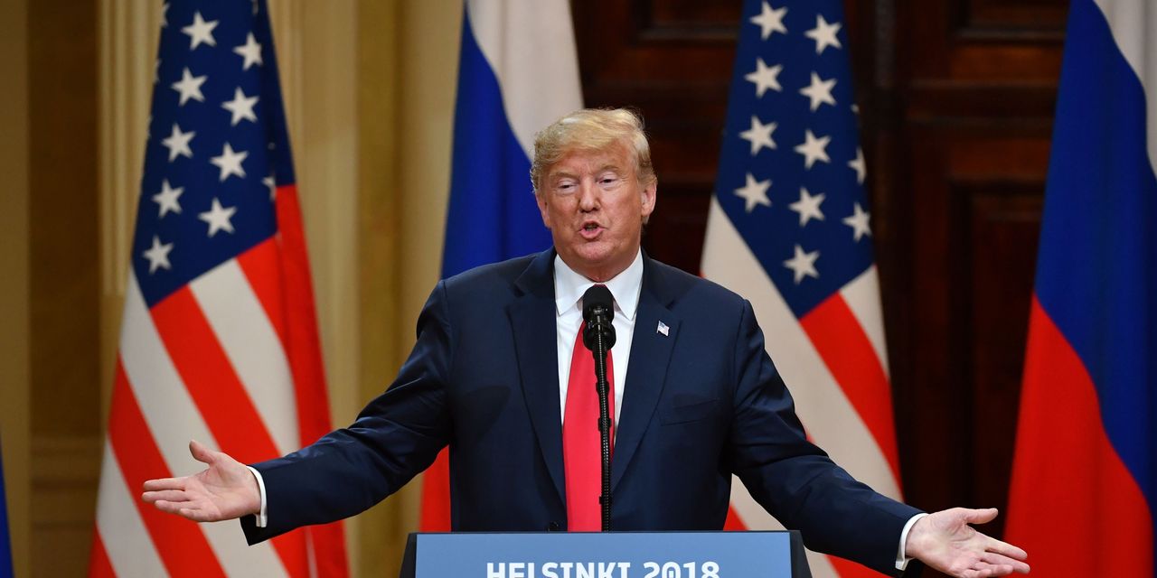 Un juge fédéral de Floride rejette la poursuite de Trump contre Clinton et des responsables du FBI pour enquête sur les liens de la campagne de 2016 avec la Russie 2 Un juge fédéral de Floride rejette la poursuite de Trump contre Clinton et des responsables du FBI pour enquête sur les liens de la campagne de 2016 avec la Russie - 1