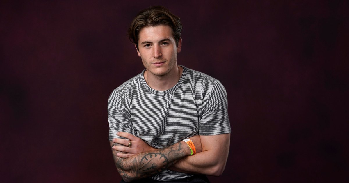 Qui joue Dmitry Belikov de la Vampire Academy ? Tout savoir sur Kieron Moore. - 1