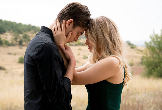 After Ever Happy ending : comment cela se met en place après tout 4 Hero Fiennes Tiffin et Josephine Langford dans After Every Happy