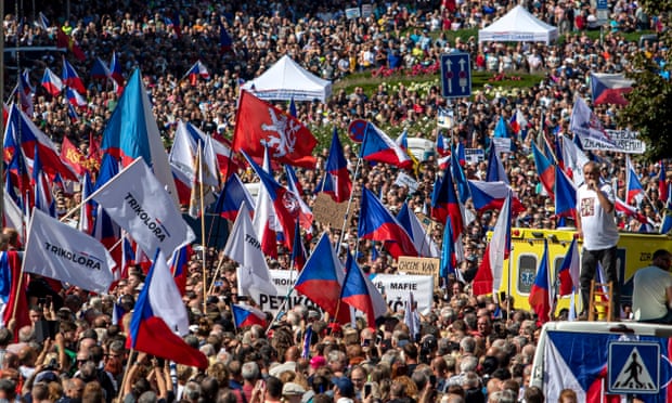 Les avancées de l'Ukraine posent une question au monde : Kyiv peut-elle réellement gagner ? | Ukraine 2 Manifestation à Prague