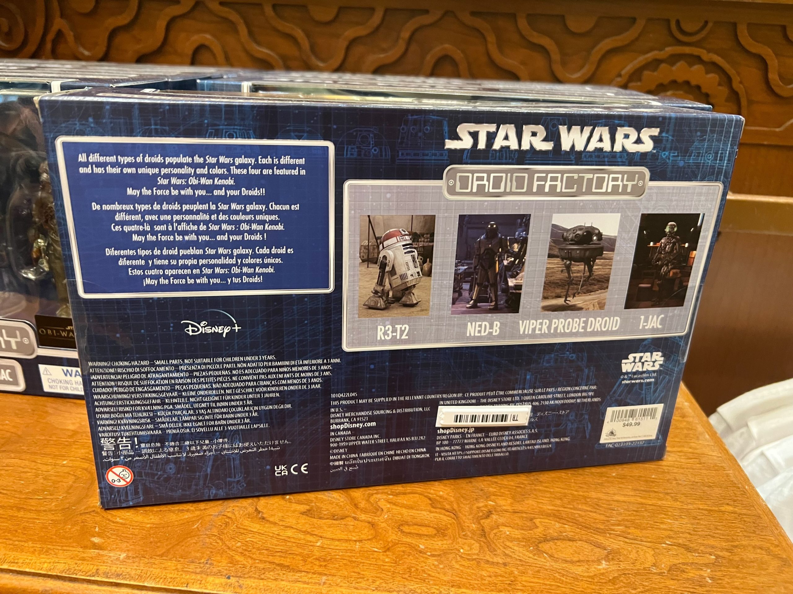 Nouvel ensemble d'usine de droïdes Obi Wan Droid Factory Set 8792 à l'échelle