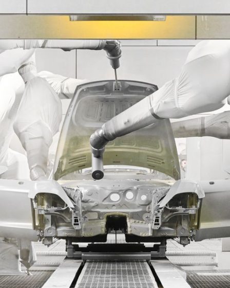 Achetez des actions Volkswagen. L'introduction en bourse de Porsche pourrait débloquer de la valeur lors de l'émergence de Tesla Challenger. 10 Achetez des actions Volkswagen. L'introduction en bourse de Porsche pourrait débloquer de la valeur lors de l'émergence de Tesla Challenger. - 9