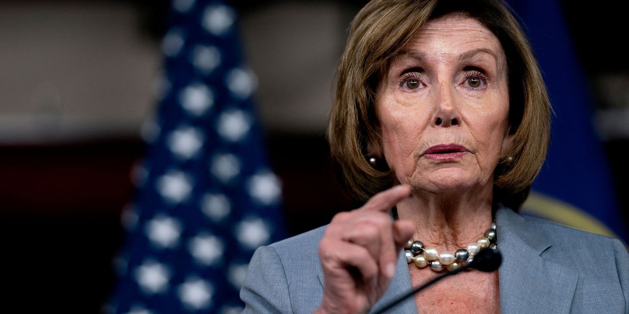 "Un problème de table de cuisine pour les familles ouvrières américaines": Pelosi critique l'interdiction proposée par Lindsey Graham de l'avortement après 15 semaines 2 "Un problème de table de cuisine pour les familles ouvrières américaines": Pelosi critique l'interdiction proposée par Lindsey Graham de l'avortement après 15 semaines - 1