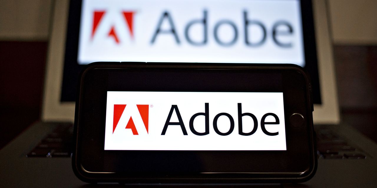 L'action Adobe dégringole vers la pire journée depuis 2010 au milieu d'un manque de perspectives et d'un accord Figma de 20 milliards de dollars - 1