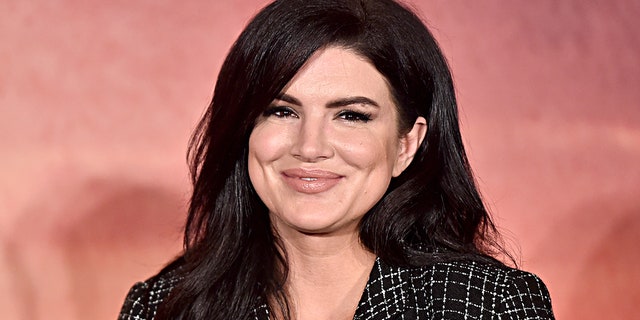 Gina Carano dit qu'elle a été licenciée pour avoir refusé de battre le tambour d'Hollywood: "Ils m'ont poursuivi si fort" 5 WEST HOLLYWOOD, CALIFORNIE - 19 OCTOBRE : l'acteur Gina Carano de Lucasfilm's "Le Mandalorien" lors du Disney+ Global Press Day le 19 octobre 2019 à Los Angeles, Californie.
