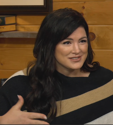 Gina Carano dit qu'elle a été licenciée pour avoir refusé de battre le tambour d'Hollywood: "Ils m'ont poursuivi si fort" 16 Gina Carano dit qu'elle a été licenciée pour avoir refusé de battre le tambour d'Hollywood: "Ils m'ont poursuivi si fort" - 15