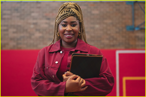 Chika Ikogwe joue dans Heartbreak High