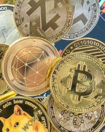Pourquoi les cryptos tombent-ils ? L'éther chute après la fusion, tandis que le bitcoin glisse à son plus bas niveau depuis 3 mois - 1