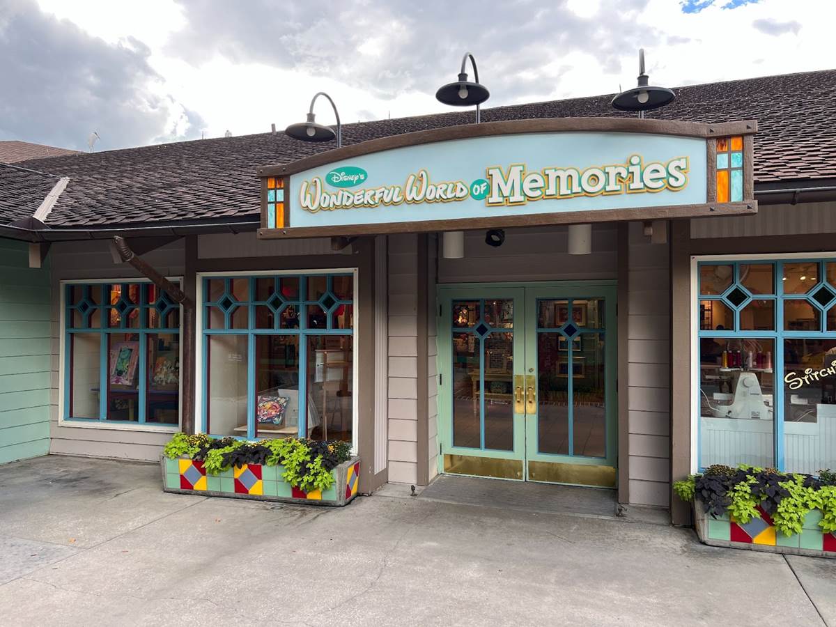 Marvel Merchandise remplace WonderGround Gallery à Marketplace Co-Op à Disney Springs 20 Marvel Merchandise remplace WonderGround Gallery à Marketplace Co-Op à Disney Springs - 19