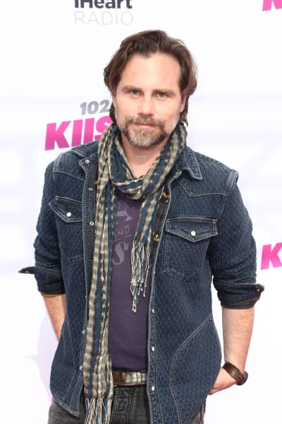 On a dit à Trina McGee que son garçon rencontrait des co-stars mondiales ne voulait pas d'elle dans la finale de la série 6 Rider Strong assiste au iHeartRadio Wango Tango 2022 au Dignity Health Sports Park