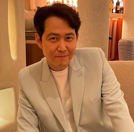 Squid Game Star Lee Jung-jae teste positif pour COVID-19 - 124