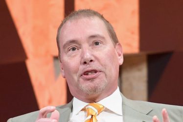 Jeffrey Gundlach dit que les obligations sont «méchamment bon marché» par rapport aux actions – et propose un moyen d'obtenir un rendement de 9% sans trop de risques - 7