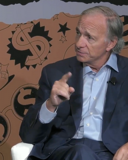 Ray Dalio dit que les actions et les obligations doivent encore baisser et prévoit une récession américaine en 2023 - 45