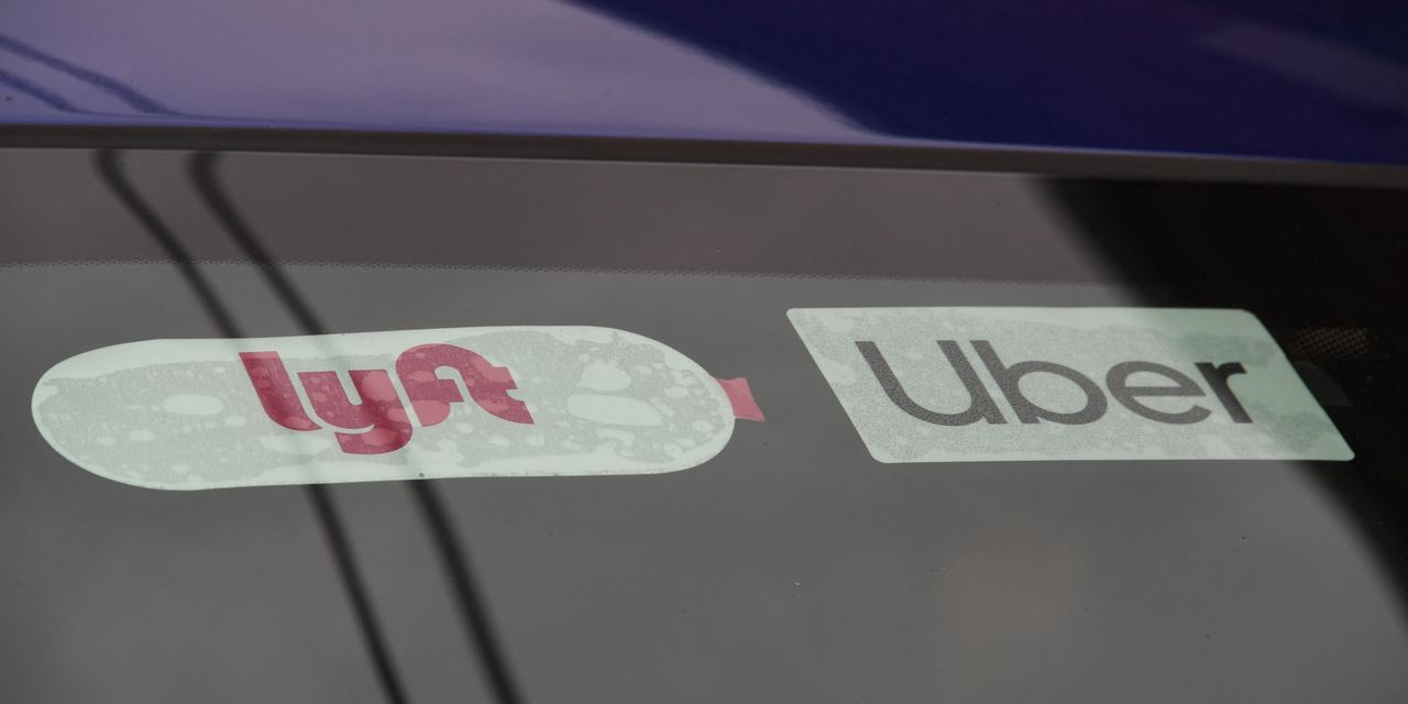 Les chauffeurs Uber et Lyft gagnent moins de 7 $ de l'heure après l'adoption de la loi californienne, selon une étude menée par des chauffeurs 2 Les chauffeurs Uber et Lyft gagnent moins de 7 $ de l'heure après l'adoption de la loi californienne, selon une étude menée par des chauffeurs - 1