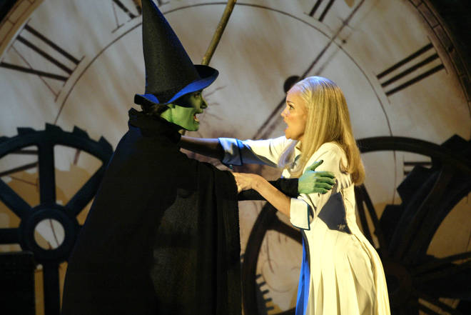 Film Wicked : distribution, date de sortie, bande-annonce et tout ce que vous devez savoir 7 Idina Menzel et Kristin Chenoweth ont créé les rôles à Broadway